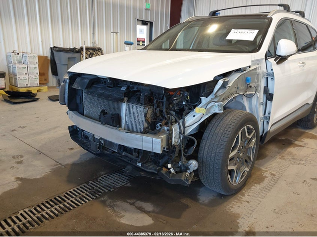 Hyundai SANTA FE HYBRID 1.6L I-4 DI, DOHC, VVT, TURBO, 178HP All Wheel Drive - автомобили, коли, обяви за нови и употребявани 5