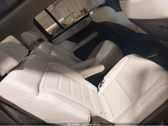 Hyundai SANTA FE HYBRID 1.6L I-4 DI, DOHC, VVT, TURBO, 178HP All Wheel Drive - автомобили, коли, обяви за нови и употребявани 7