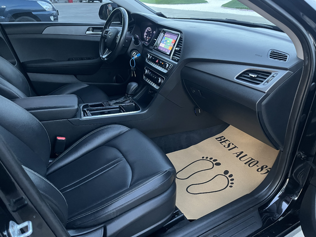 Hyundai Sonata - автомобили, коли, обяви за нови и употребявани 12