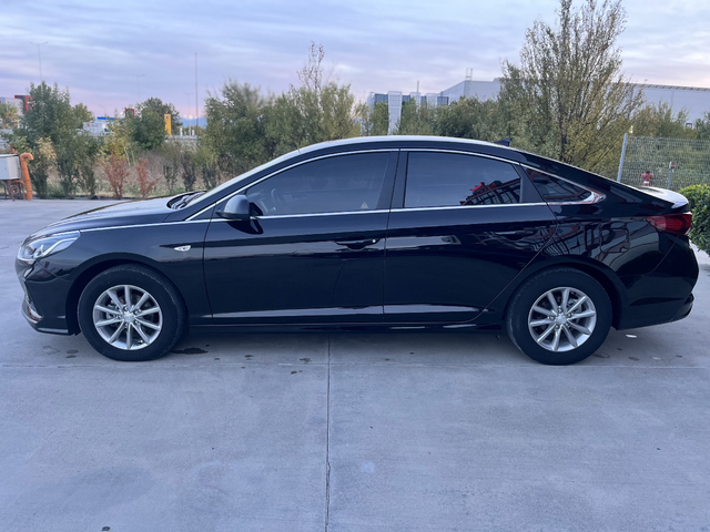 Hyundai Sonata - автомобили, коли, обяви за нови и употребявани 7