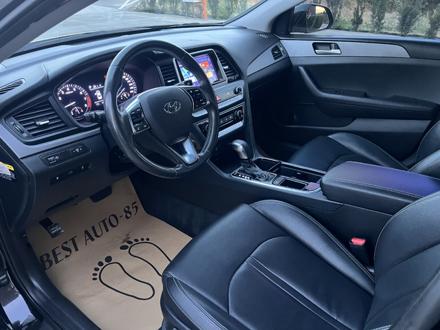 Hyundai Sonata - автомобили, коли, обяви за нови и употребявани 8