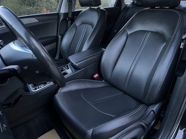 Hyundai Sonata - автомобили, коли, обяви за нови и употребявани 9