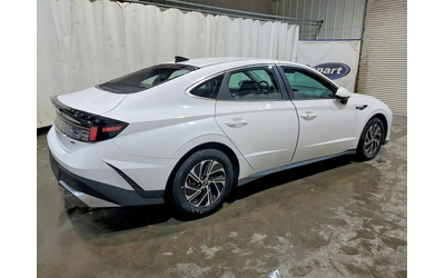 hyundai-sonata-2-0l-4-front-wheel-drive - 2