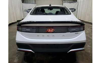 hyundai-sonata-2-0l-4-front-wheel-drive - 5