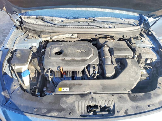 Hyundai Sonata 2.4L 4 Front-wheel Drive - автомобили, коли, обяви за нови и употребявани 10
