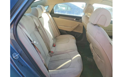 Hyundai Sonata 2.4L 4 Front-wheel Drive - автомобили, коли, обяви за нови и употребявани 9