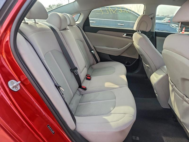 Hyundai Sonata 2.4L 4 Front-wheel Drive - автомобили, коли, обяви за нови и употребявани 9