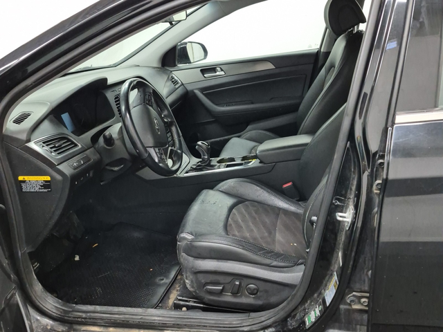 Hyundai Sonata 2.4L 4cyl Front Wheel Drive - автомобили, коли, обяви за нови и употребявани 4