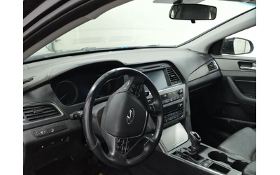Hyundai Sonata 2.4L 4cyl Front Wheel Drive - автомобили, коли, обяви за нови и употребявани 9