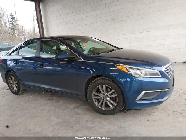 Hyundai Sonata 2.4L I-4 DI, DOHC, VVT, 185HP Front Wheel Drive - автомобили, коли, обяви за нови и употребявани 0