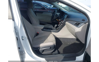 Hyundai Sonata 2.4L I-4 DI, DOHC, VVT, 185HP Front Wheel Drive - автомобили, коли, обяви за нови и употребявани 4