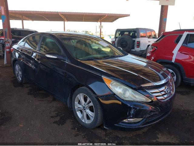 Hyundai Sonata 2.4L I-4 DI, DOHC, VVT, 190HP Front Wheel Drive - автомобили, коли, обяви за нови и употребявани 0