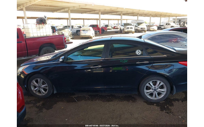 Hyundai Sonata 2.4L I-4 DI, DOHC, VVT, 190HP Front Wheel Drive - автомобили, коли, обяви за нови и употребявани 13