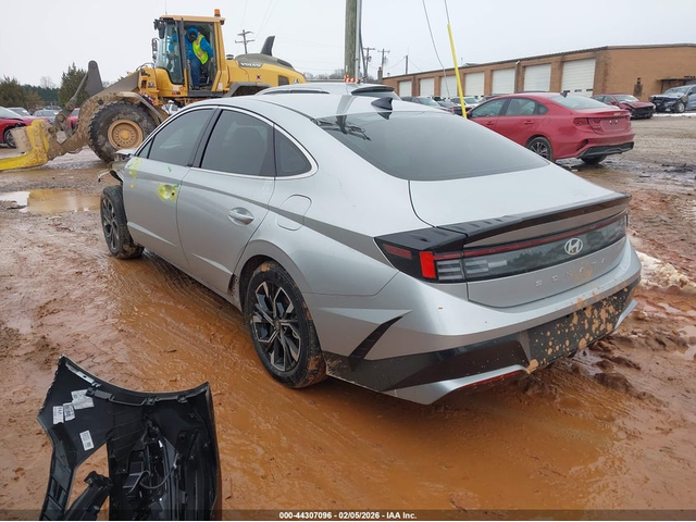 Hyundai Sonata 2.5L I-4 DI, DOHC, VVT, 191HP Front Wheel Drive - автомобили, коли, обяви за нови и употребявани 2