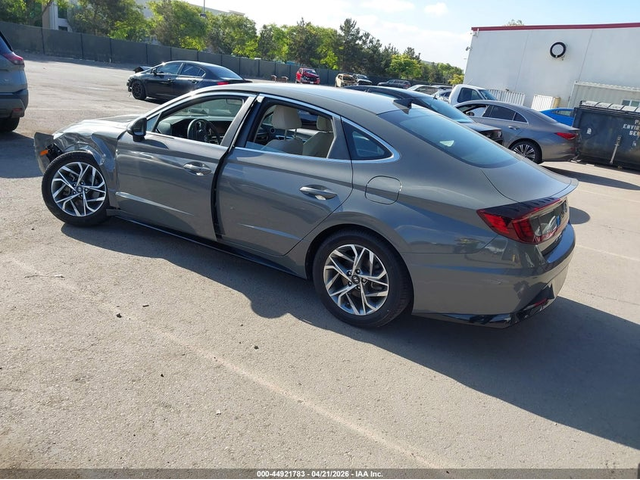 Hyundai Sonata 2.5L I-4 DI, DOHC, VVT, 191HP Front Wheel Drive - автомобили, коли, обяви за нови и употребявани 2