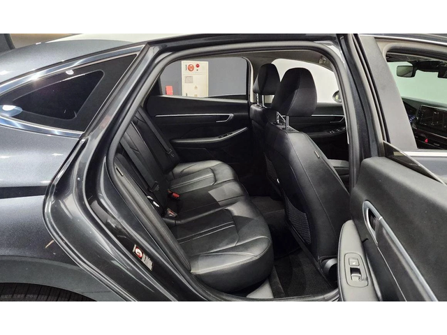 Hyundai Sonata - автомобили, коли, обяви за нови и употребявани 11