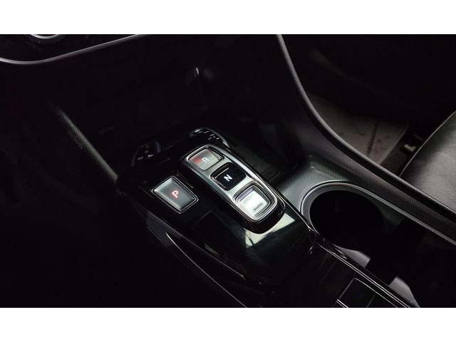 Hyundai Sonata - автомобили, коли, обяви за нови и употребявани 8