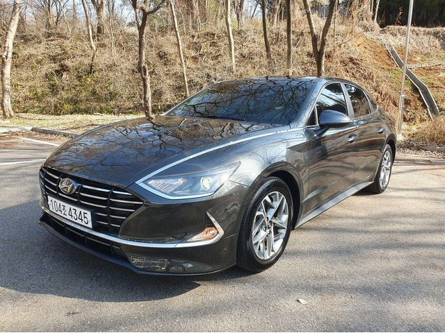 Hyundai Sonata - автомобили, коли, обяви за нови и употребявани 0