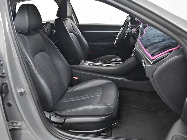 Hyundai Sonata - автомобили, коли, обяви за нови и употребявани 9