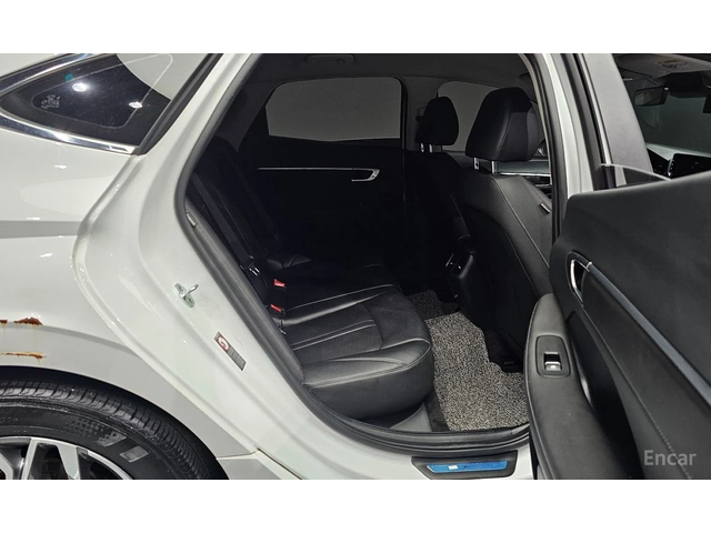 Hyundai Sonata - автомобили, коли, обяви за нови и употребявани 10