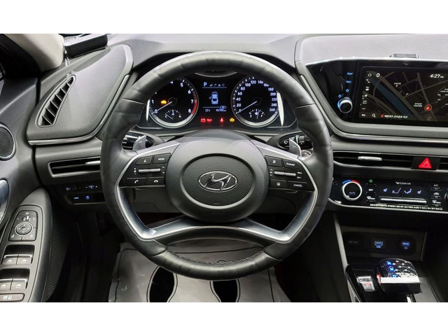 Hyundai Sonata - автомобили, коли, обяви за нови и употребявани 12