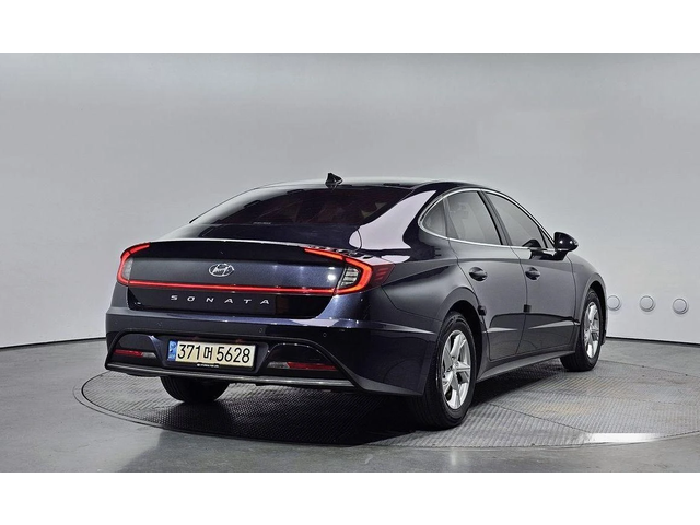 Hyundai Sonata - автомобили, коли, обяви за нови и употребявани 1