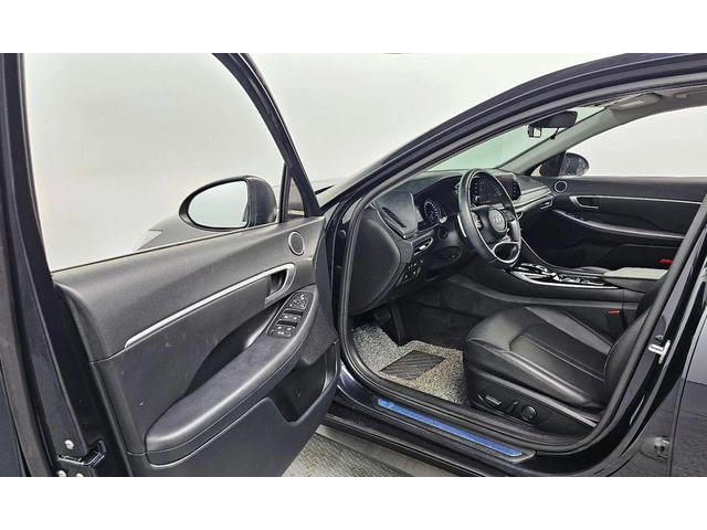 Hyundai Sonata - автомобили, коли, обяви за нови и употребявани 9