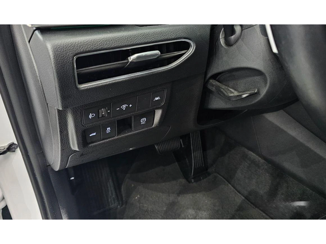 Hyundai Sonata - автомобили, коли, обяви за нови и употребявани 13