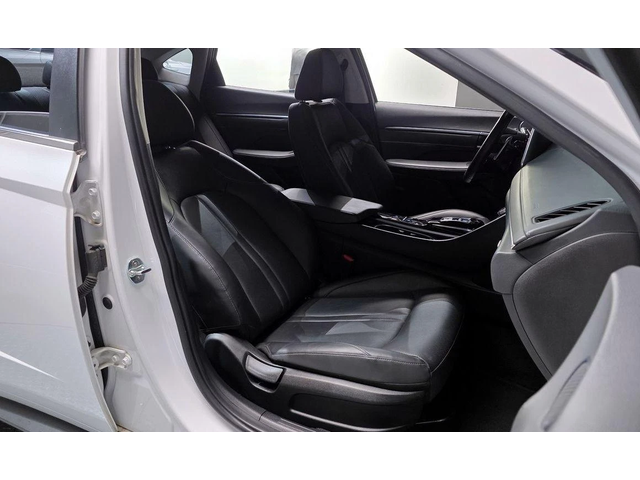 Hyundai Sonata - автомобили, коли, обяви за нови и употребявани 11