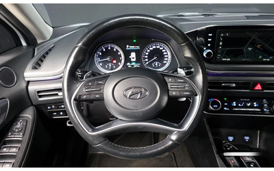 Hyundai Sonata - автомобили, коли, обяви за нови и употребявани 12