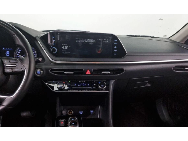 Hyundai Sonata - автомобили, коли, обяви за нови и употребявани 13