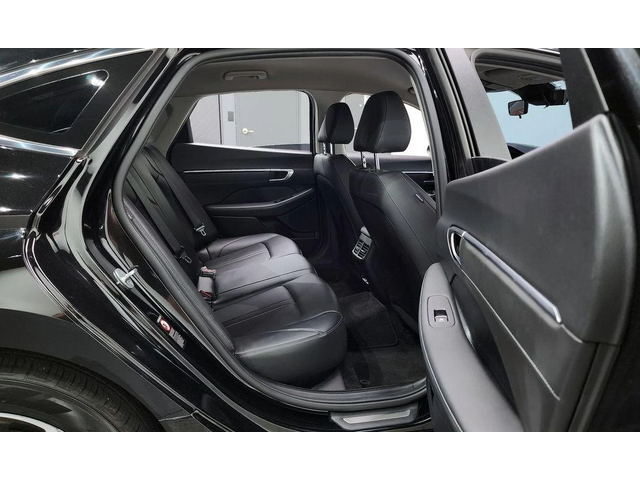 Hyundai Sonata - автомобили, коли, обяви за нови и употребявани 11