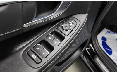 Hyundai Sonata - автомобили, коли, обяви за нови и употребявани 13