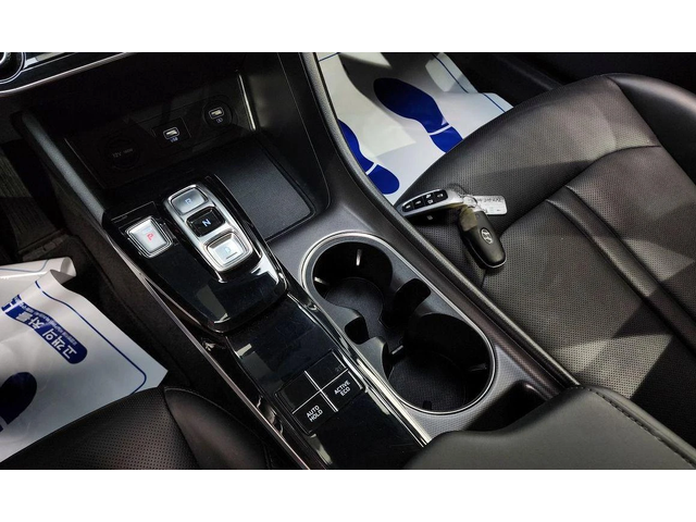 Hyundai Sonata - автомобили, коли, обяви за нови и употребявани 8