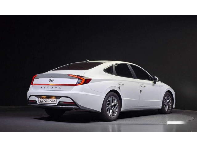 Hyundai Sonata - автомобили, коли, обяви за нови и употребявани 1