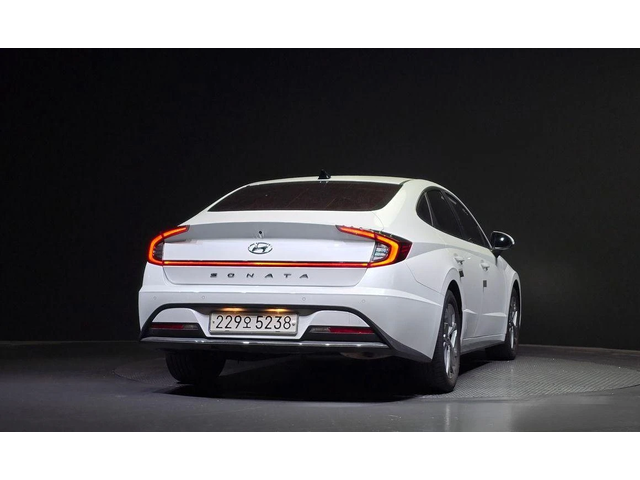 Hyundai Sonata - автомобили, коли, обяви за нови и употребявани 3