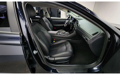 Hyundai Sonata - автомобили, коли, обяви за нови и употребявани 12