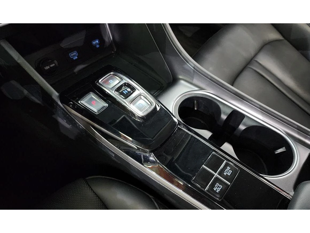 Hyundai Sonata - автомобили, коли, обяви за нови и употребявани 8