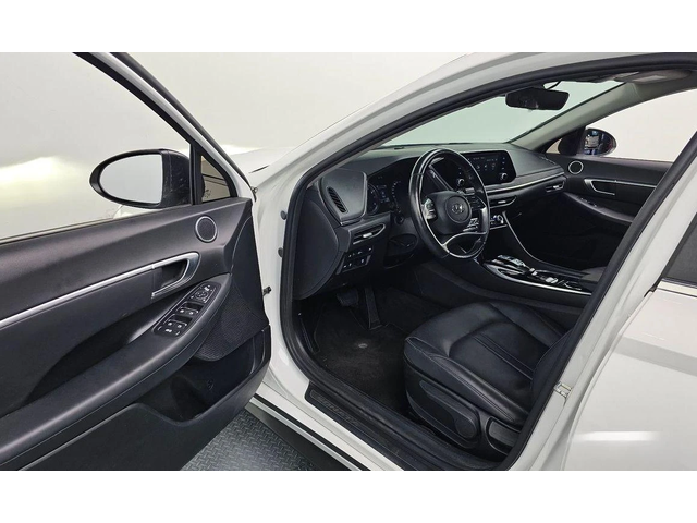 Hyundai Sonata - автомобили, коли, обяви за нови и употребявани 11