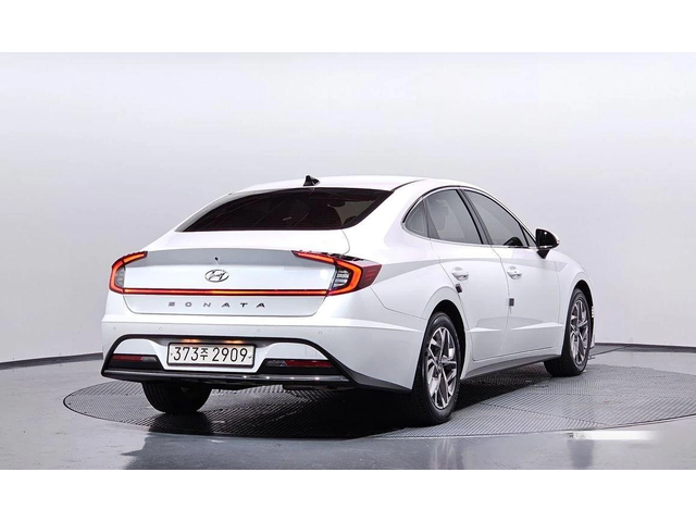 Hyundai Sonata - автомобили, коли, обяви за нови и употребявани 1