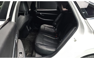 Hyundai Sonata - автомобили, коли, обяви за нови и употребявани 11