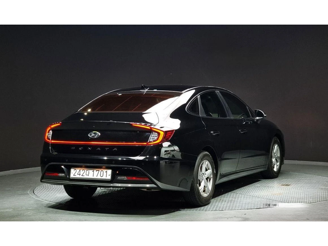 Hyundai Sonata - автомобили, коли, обяви за нови и употребявани 1