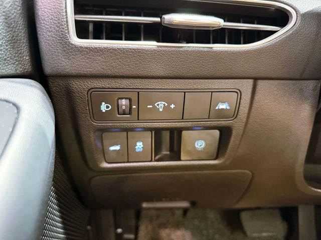 Hyundai Sonata - автомобили, коли, обяви за нови и употребявани 9