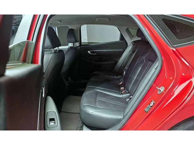 Hyundai Sonata - автомобили, коли, обяви за нови и употребявани 10