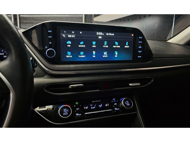 Hyundai Sonata - автомобили, коли, обяви за нови и употребявани 12