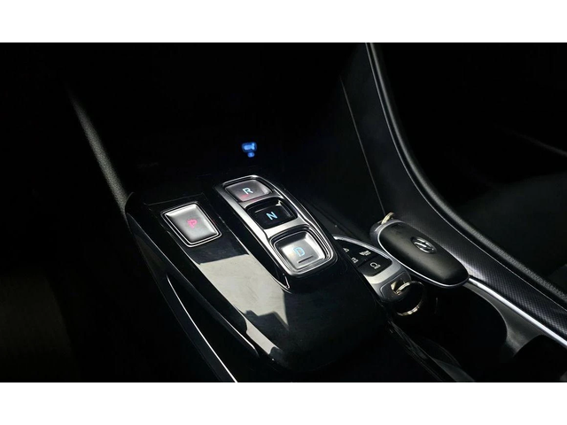 Hyundai Sonata - автомобили, коли, обяви за нови и употребявани 7