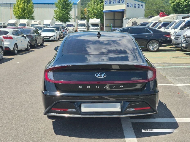 Hyundai Sonata - автомобили, коли, обяви за нови и употребявани 3