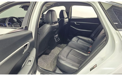 Hyundai Sonata - автомобили, коли, обяви за нови и употребявани 10