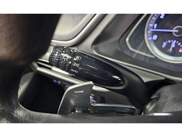 Hyundai Sonata - автомобили, коли, обяви за нови и употребявани 13