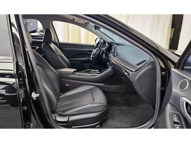 Hyundai Sonata - автомобили, коли, обяви за нови и употребявани 10